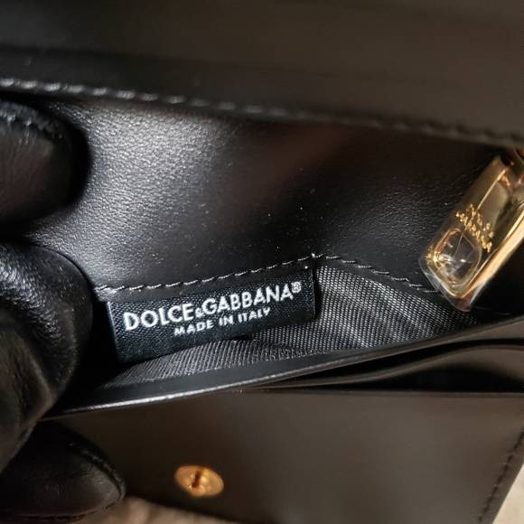 Dolce & Gabbana Multicolor Stone DG Bi-Fold Leather Wallet - Picture 13 of 15